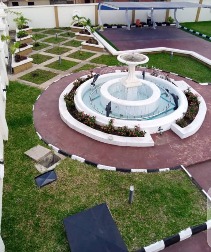 Landscaped Garden with Fountain